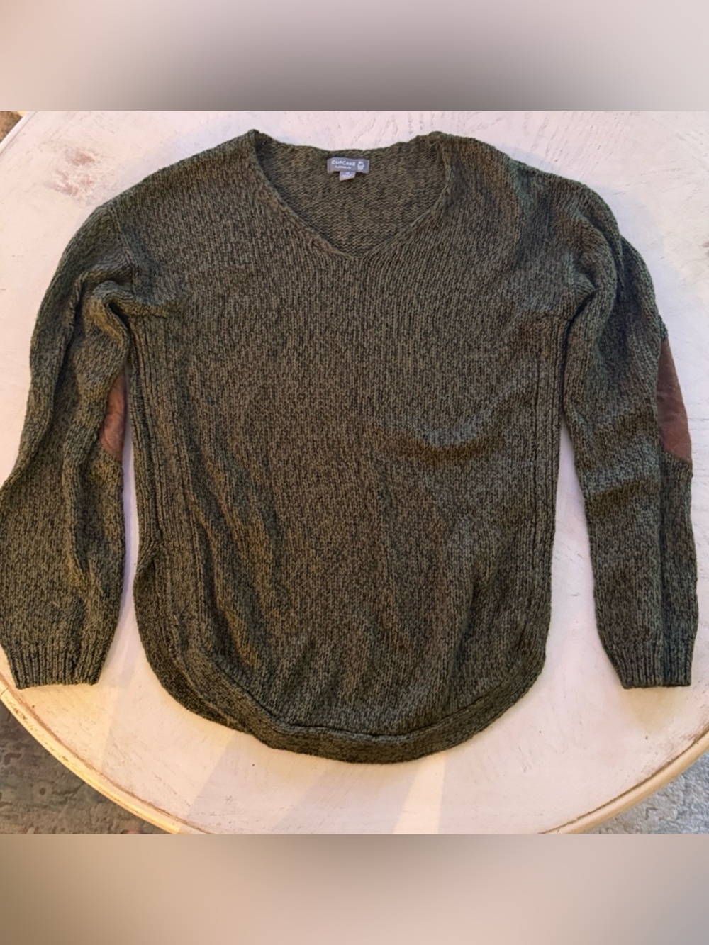 Cupcakes and Cashmere green marled knit v-neck sweater XS